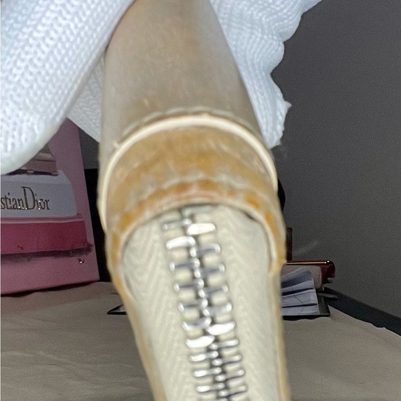 Chloe Vintage Gold Long Wallet - Picture 5 of 13